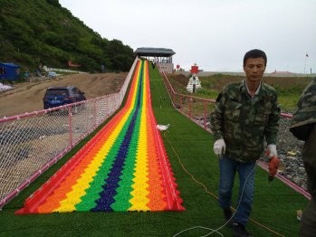 郴州网红滑道项目